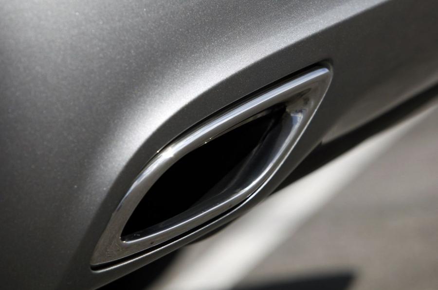  Hyundai Equus 2012 года  (фото 26 из 41)